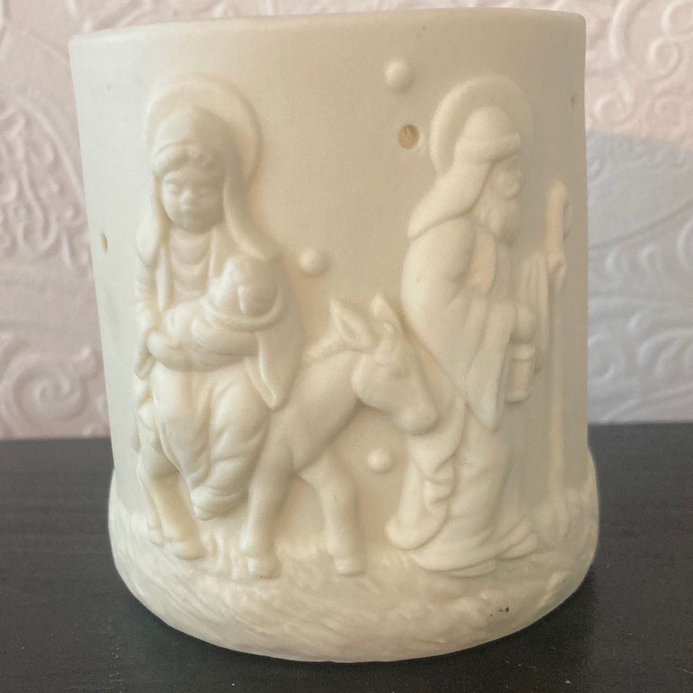 Porcelain Christmas candle holder ~ Mary, Joseph and baby Jesus